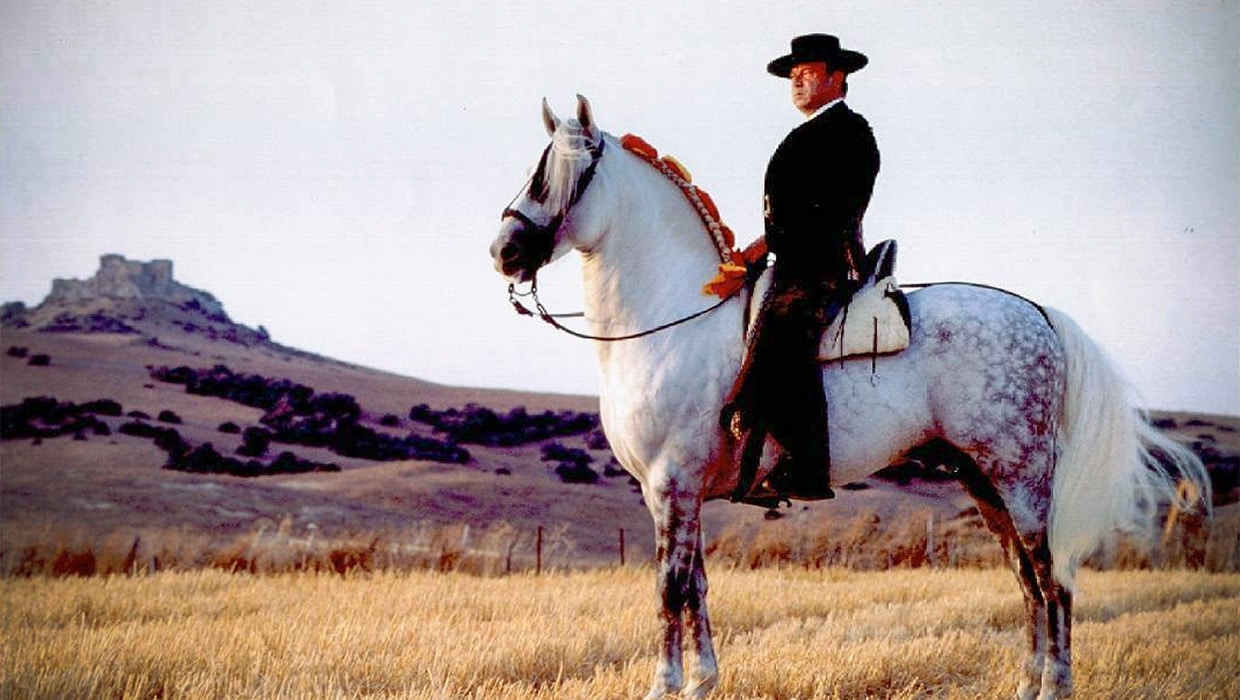 Álvaro Domecq Romero riding his horse