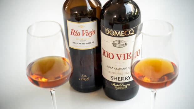 Rio Viejo Oloroso - Domecq 1970s vs. Lustau